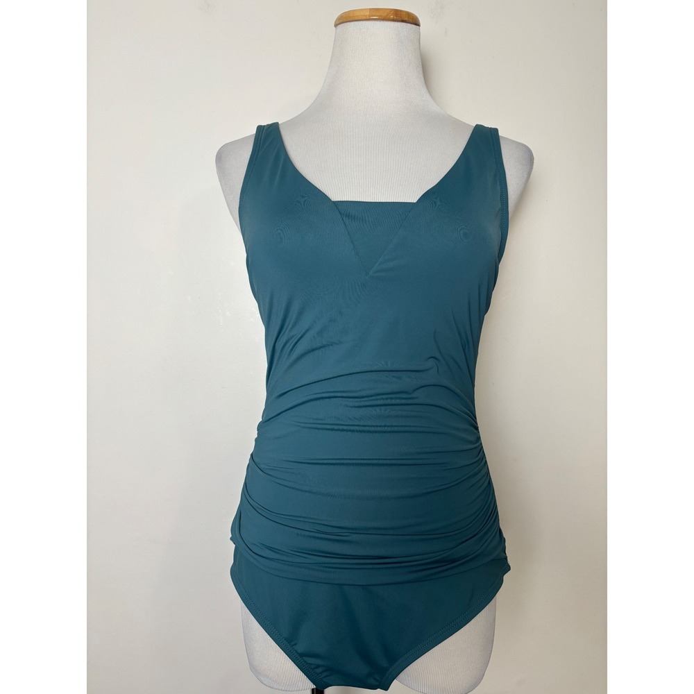 Lands End Womens One Piece Swimsuit Small Ruched‎ Full Coverage Active Sport